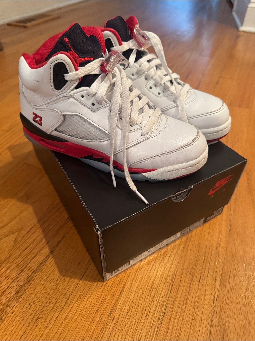 Air Jordan 5 Retro GS ‘Fire Red’ 2025